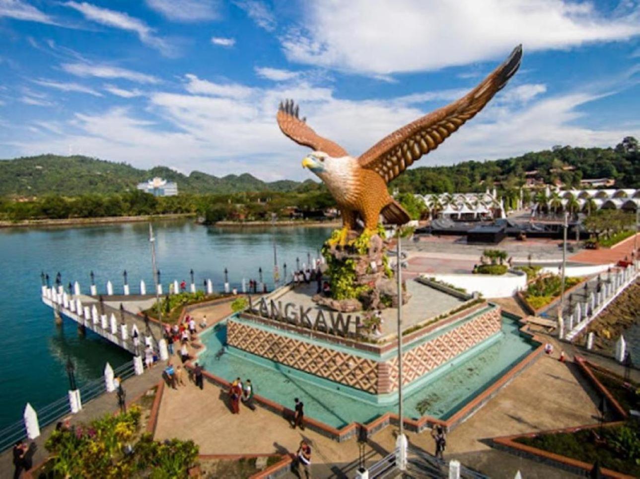 Maya Seaview Families Suite Apartment + Sky Pool Kuah Esterno foto